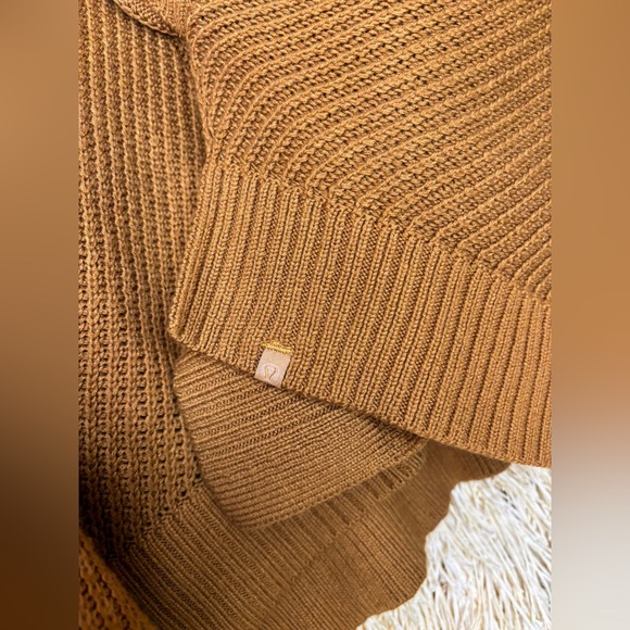 Lululemon ✨EUC✨ Softer Still Wrap- Spiced Bronze in XS/S - Picture 10 of 15